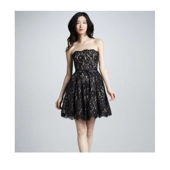 Robert Rodriguez Dresses & Skirts - Robert Rodriguez Neiman Marcus Black Lace Overlay Strapless Dress Womens Size 10
